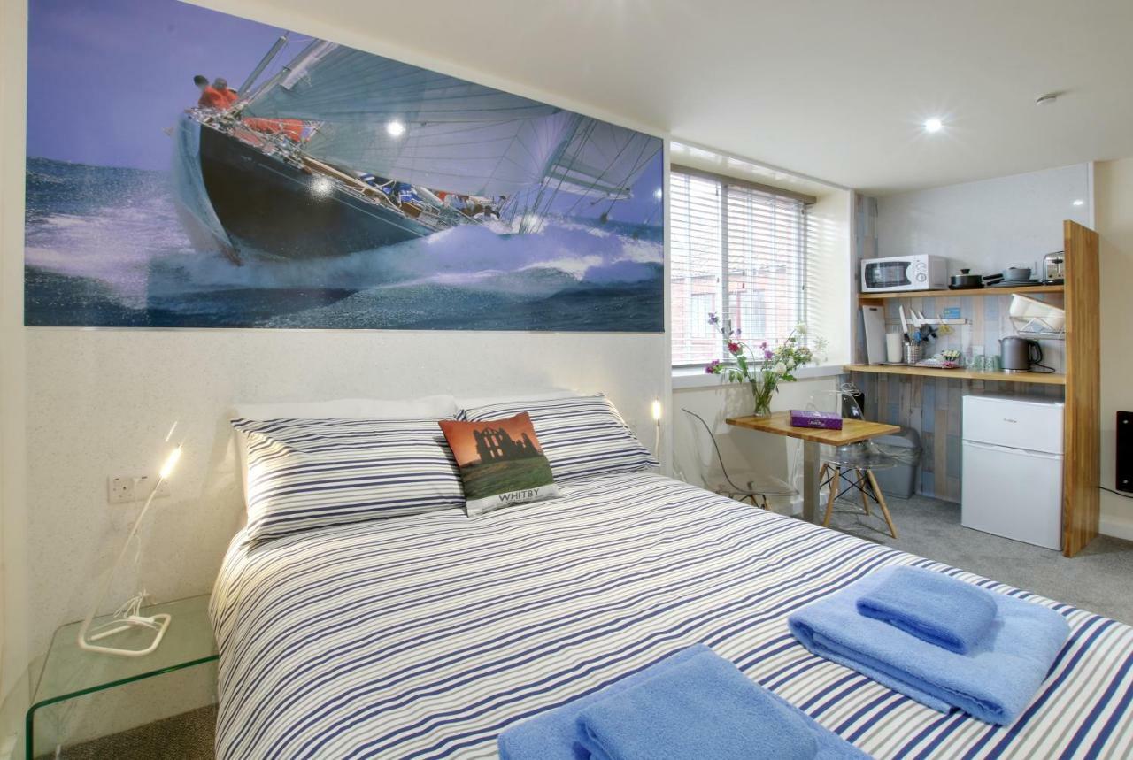 Silver Street Suites Вітбі Екстер'єр фото